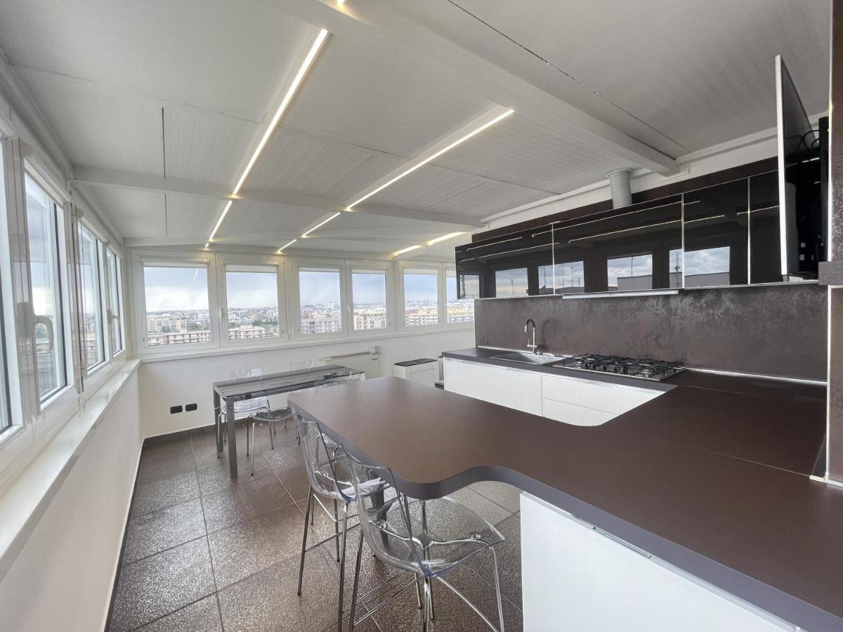 Cconforthotels Appartamento Skyline Бари Экстерьер фото