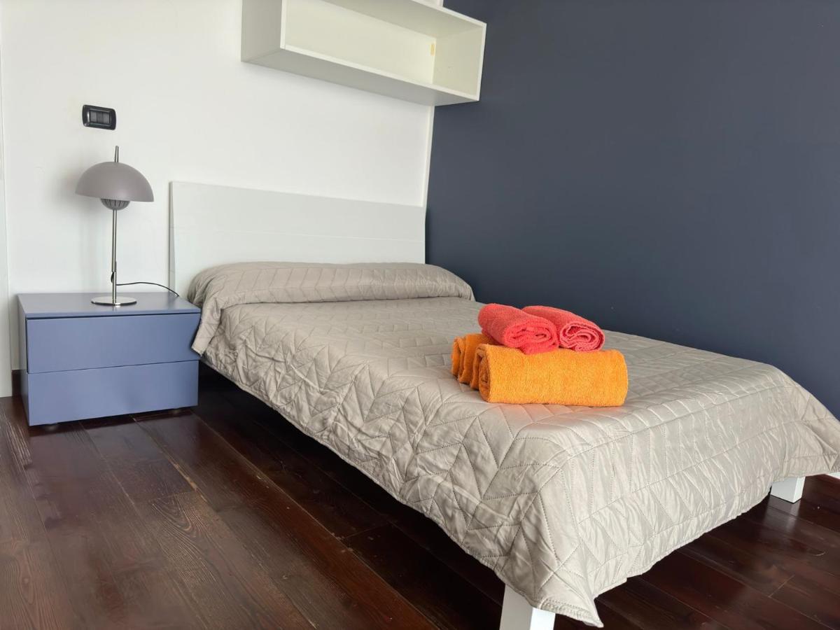 Cconforthotels Appartamento Skyline Бари Экстерьер фото